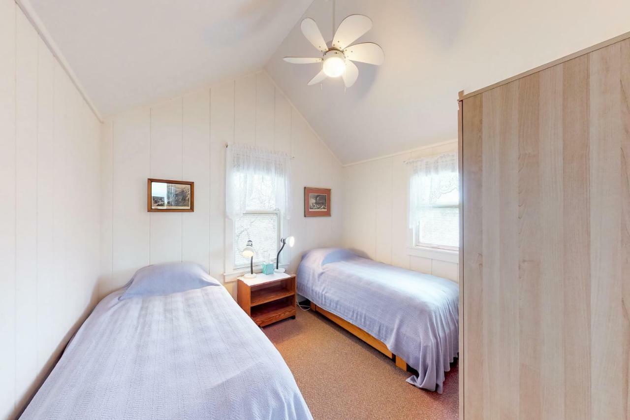 2 Bed 1 Bath Vacation Home In Eastham Bagian luar foto